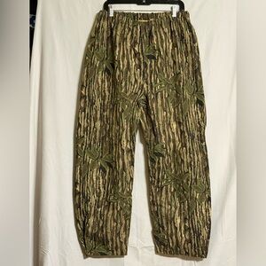 Cabela's Realtree Gore-Tex Camouflage Pants Size Large